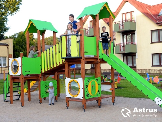Astrus Playgrounds Photo 4