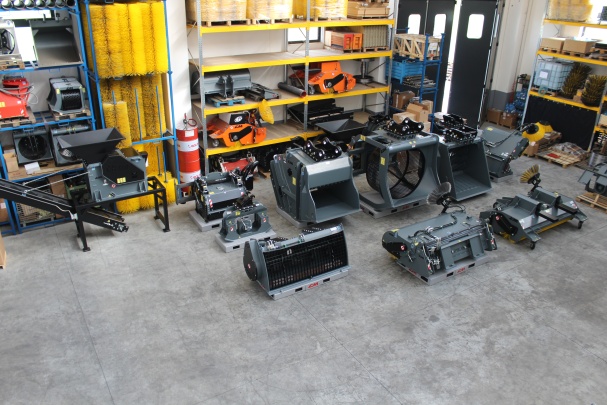 CM Srl Photo 6