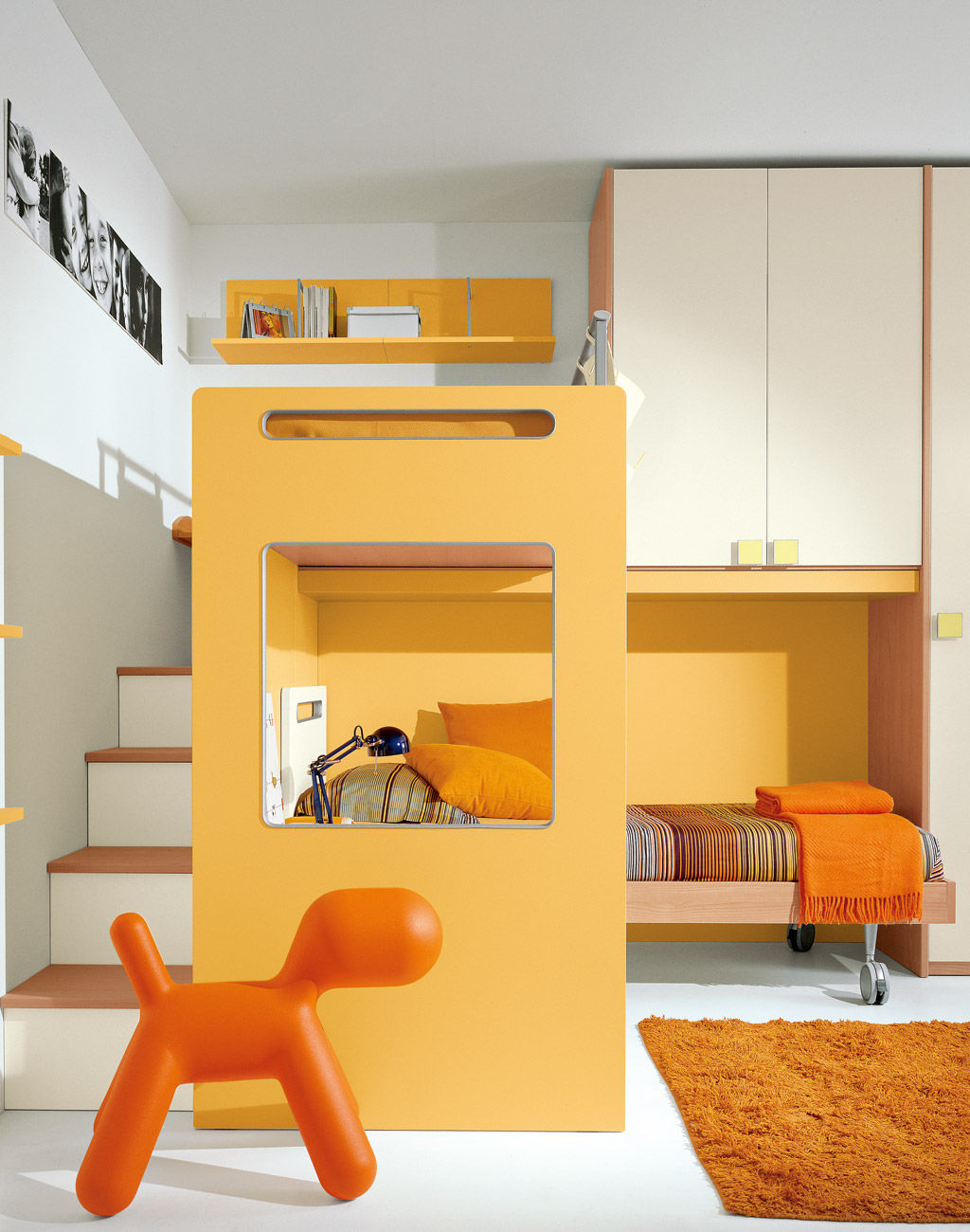 白色儿童房 / 男女通用