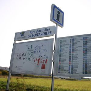 公共空间信息看板 1