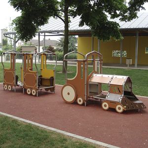 游乐场玩具车 1