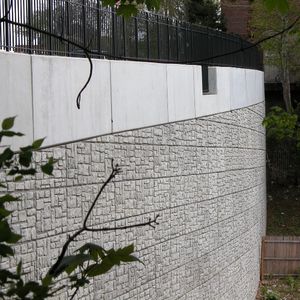 钢筋混凝土挡土墙