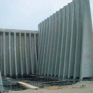 钢筋混凝土挡土墙