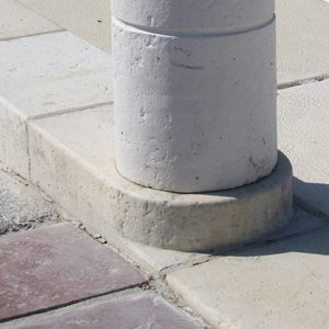 人行道路缘