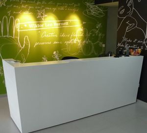 Corian®可丽耐前台接待桌