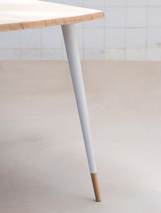 木质桌腿