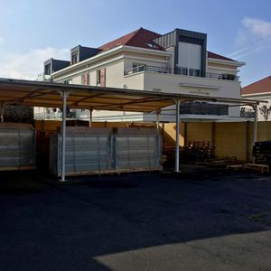 金属织物遮蔽棚