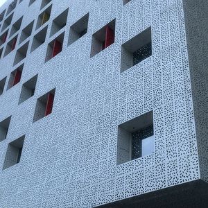 立面板