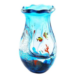 现代风格花瓶