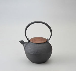 铸铁茶壶