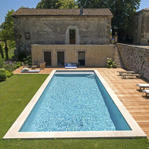 定制游泳池