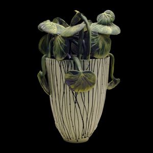 现代风格花瓶