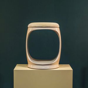 现代风格凳子