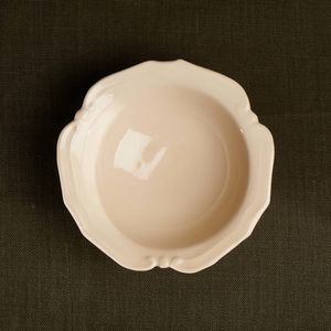 釉面陶瓷碗