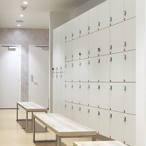 三聚氰胺更衣室储物柜 1