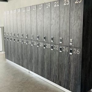 三聚氰胺更衣室储物柜 1