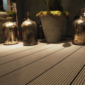 木塑复合材料露台地板条 1