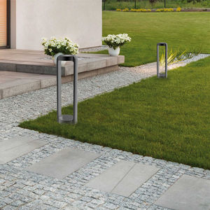 花园灯柱