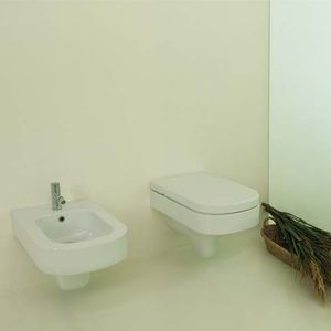 壁挂式马桶