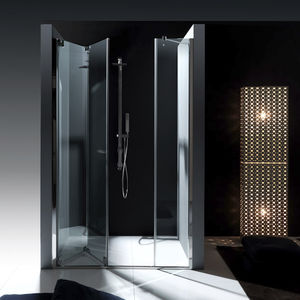 折叠淋浴间隔断