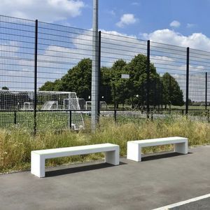 现代风格公共长椅