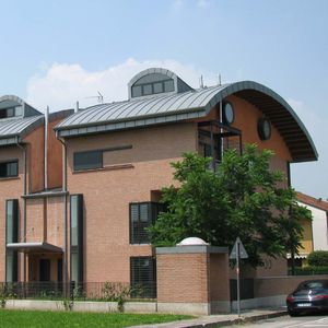 圆角屋顶盖板 1