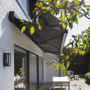 箱形遮阳棚