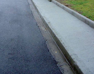 人行道路缘 1