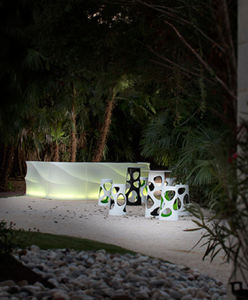 发光花园酒吧 1