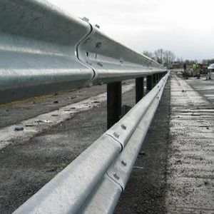 钢道路安全栏