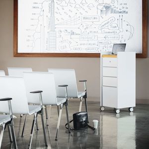 办公空间带轮家具