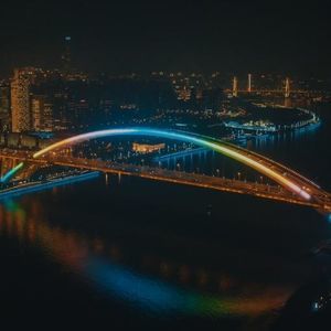 明装照明设备