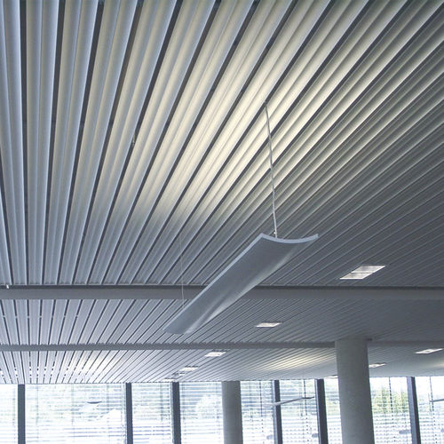 铝制吊顶 - SOFTLINE 4 - P. LEMMENS COMPANY - 板式 / 办公室 / 室内