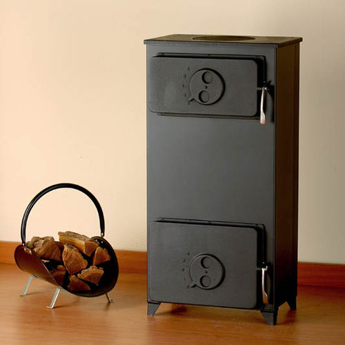 木材采暖炉 - MARBURG B - Thorma Vyroba k.s. - 5 kW...10 kW / 独立式 / 现代风格