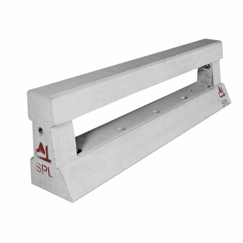 安全护栏 - SEPARATOR WITH LIGHTING - A Cimenteira do Louro - 公路 / 固定式 / 混凝土