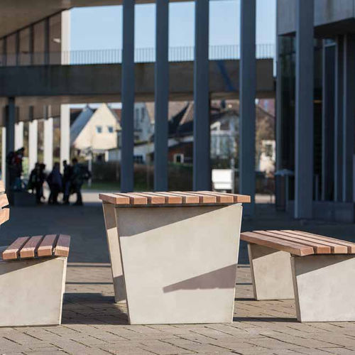 现代风格野餐桌 - Prüm 2.0 - Gem. Westeifel Werke GmbH - 硬木 / 混凝土桌脚 / 长方形