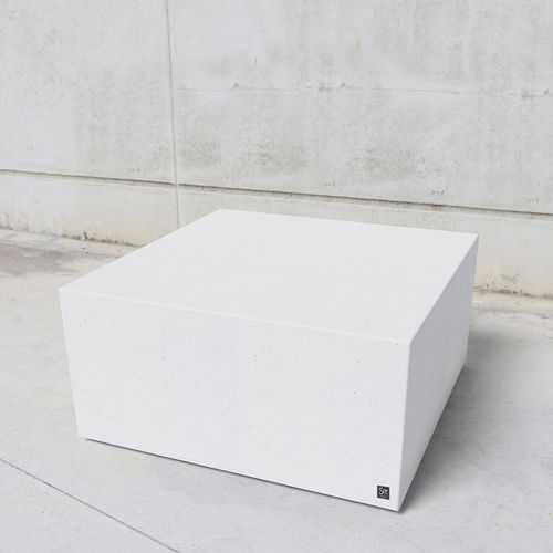 极简主义风格公共长椅 - CUBO 90 : 115 - SIT Urban Design - 混凝土 / 模块化