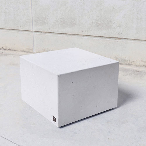 现代风格公共长椅 - Cubic 109 - SIT Urban Design - 混凝土 / 玻璃纤维 / 无靠背