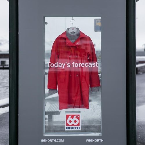 广告广告立牌 - JCDecaux - Mobilier Urbain - 标识 / 装饰 / 带太阳能面板