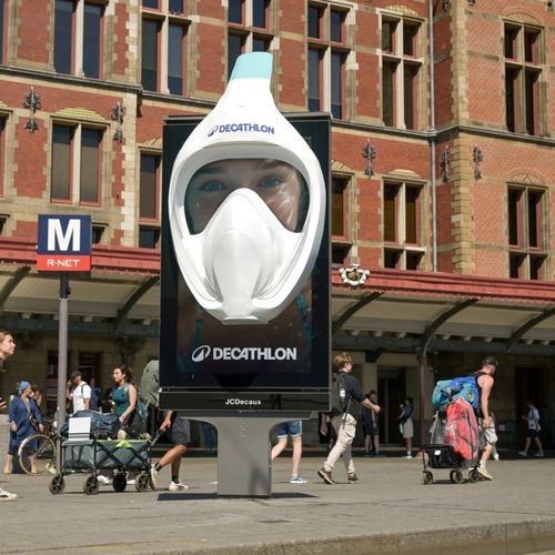 嵌入式广告牌 - JCDecaux - Mobilier Urbain - LED式