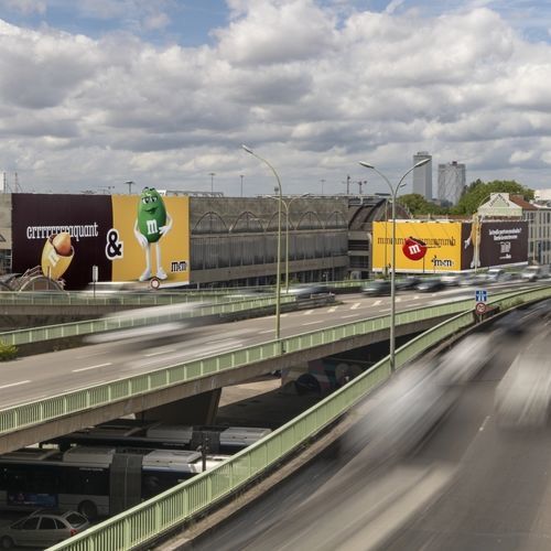 建筑广告牌 - JCDecaux - Mobilier Urbain