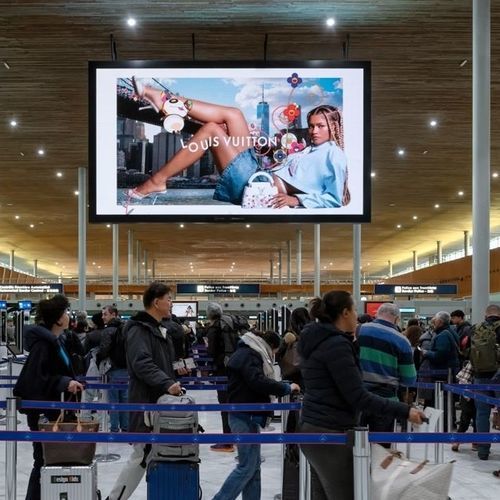 壁挂广告牌 - JCDecaux - Mobilier Urbain - LED式