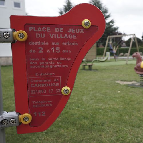 公共空间信息看板 - SOLO+ : JJM-1656  - HUSSON INTERNATIONAL - 游乐场