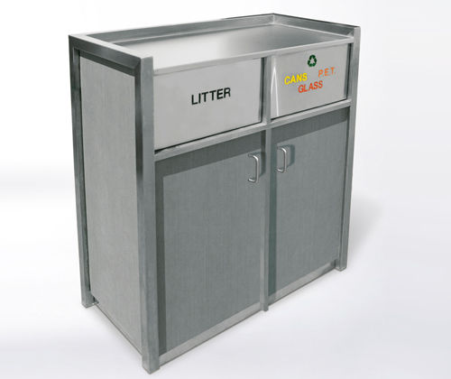 公共垃圾桶 - BTRS.2.LM - botton & gardiner urban furniture - 垃圾分类 / 不锈钢 / 带盖