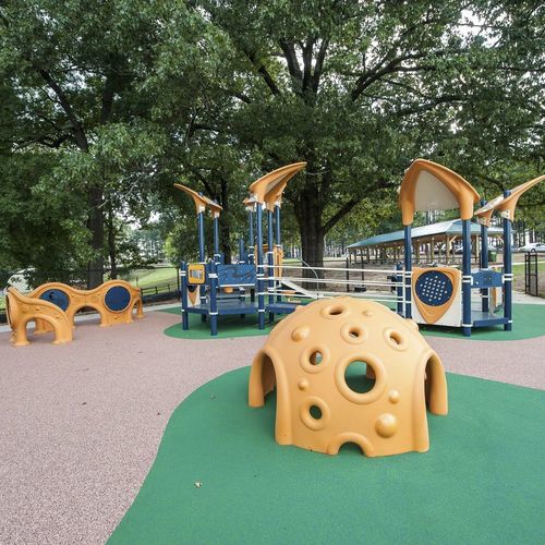 游乐场游乐设施 - Brahan Spring Park - Design 6935 - LANDSCAPE STRUCTURES - 不锈钢 / 粉末涂层钢 / 聚乙烯