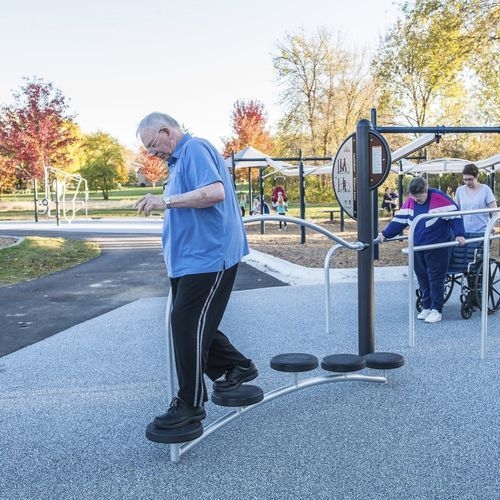 老年人健身器材 - HealthBeat&reg; Balance Steps - Design 4240 - LANDSCAPE STRUCTURES - 户外 / 商用 / 用于健身路径
