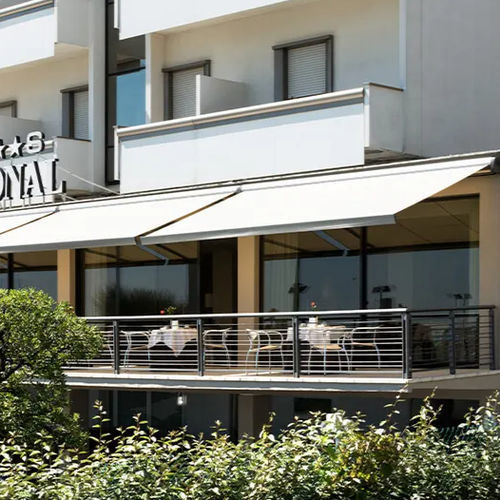 箱形遮阳棚 - RIMINI - ITALY - Gibus SPA - 机动 / 商用 / 阳台