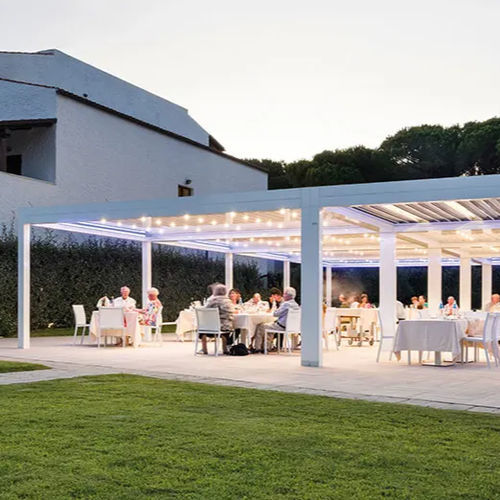 独立凉棚架 - ALGHERO - ITALY - Gibus SPA - 金属 / 遮阳板条式 / 生物气候建筑