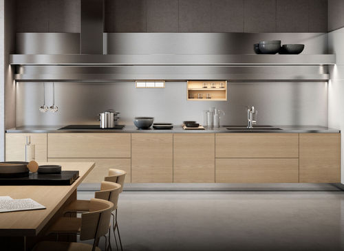 不锈钢厨房 - GAMMA LINEAR LAYOUT - Arclinea - 现代风格 / 天然栎木 / 陶瓷