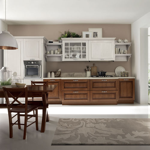传统风格厨房 - SATURNIA - STOSA CUCINE - 木质 / L 形 / 带手柄